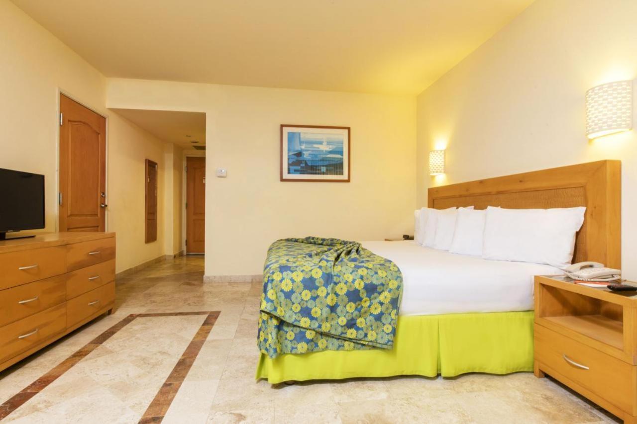 Krystal Vallarta Puerto Vallarta Exterior photo